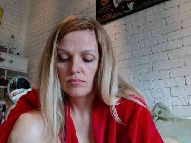 AngelAlone AngelAlone