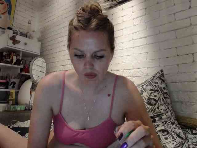 AngelAlone webcam
