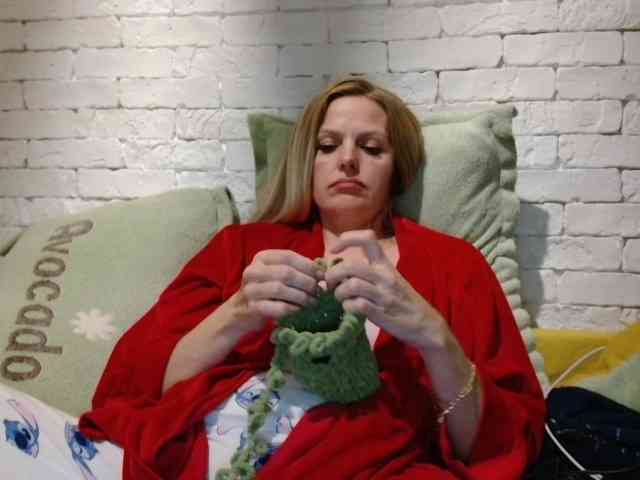 AngelAlone webcam