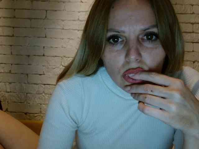 AngelAlone AngelAlone