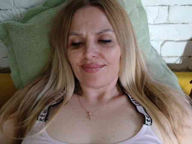 AngelAlone AngelAlone