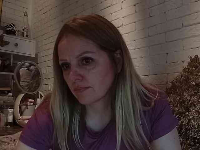 AngelAlone AngelAlone