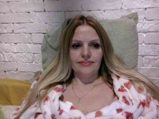 AngelAlone webcam