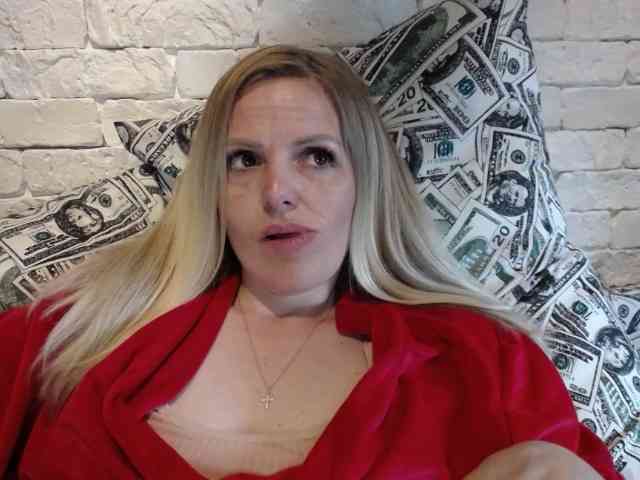 AngelAlone webcam