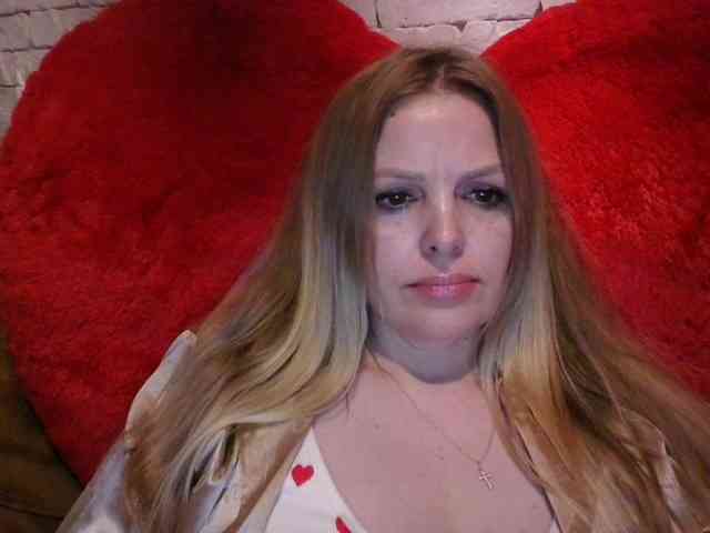 AngelAlone webcam