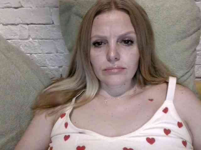 AngelAlone webcam