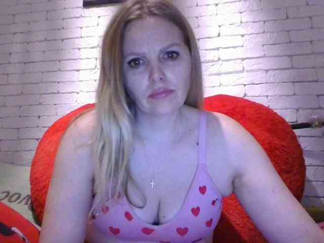 AngelAlone webcam
