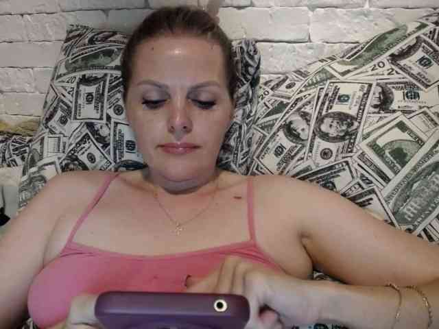 AngelAlone webcam