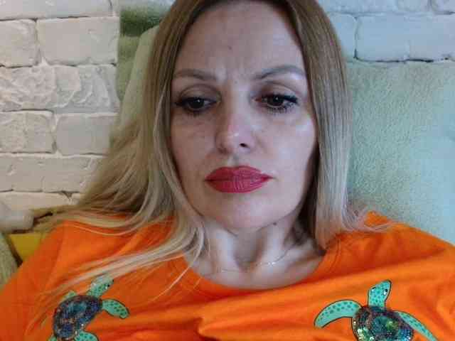 AngelAlone AngelAlone