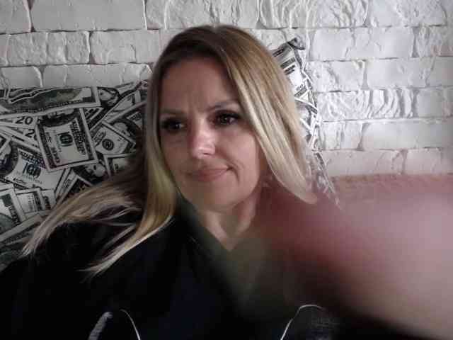 AngelAlone webcam