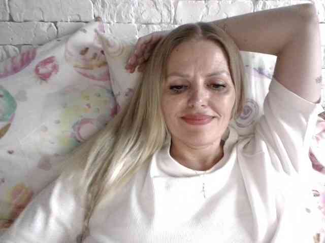 AngelAlone webcam