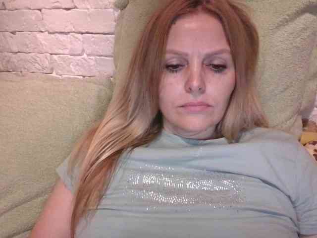 AngelAlone webcam