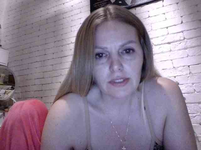 AngelAlone webcam