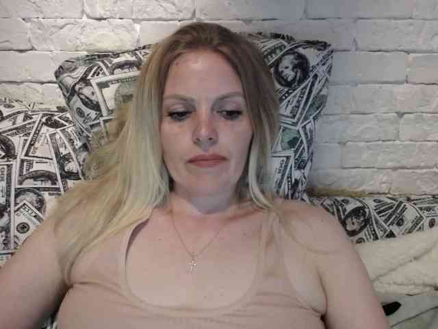 AngelAlone AngelAlone