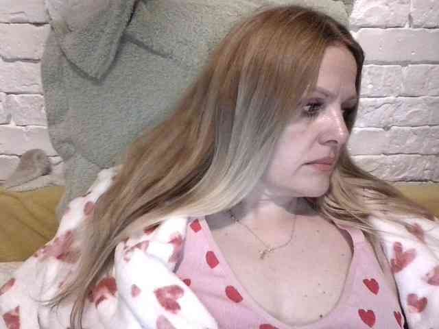 AngelAlone AngelAlone