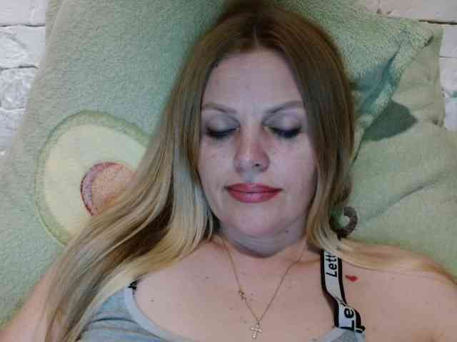 AngelAlone AngelAlone