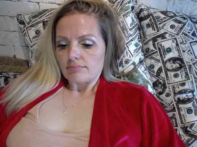 AngelAlone webcam