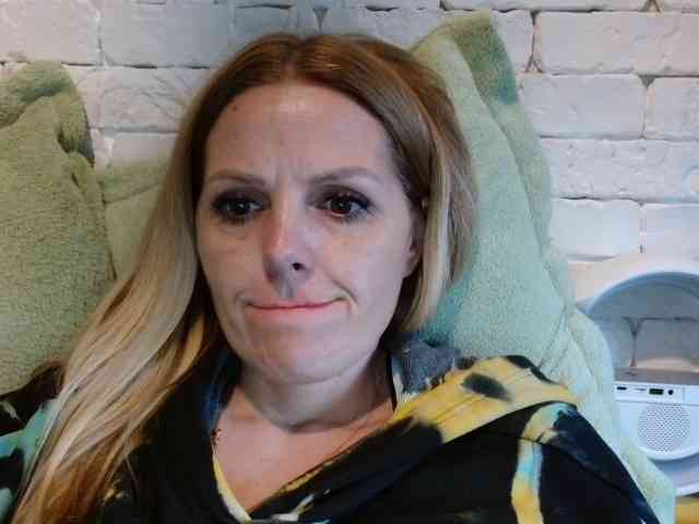AngelAlone AngelAlone