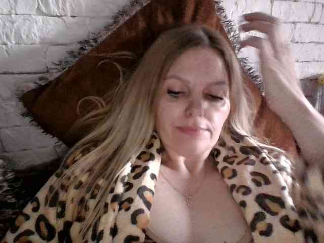 AngelAlone AngelAlone