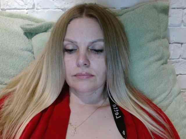 AngelAlone AngelAlone