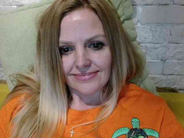 AngelAlone AngelAlone