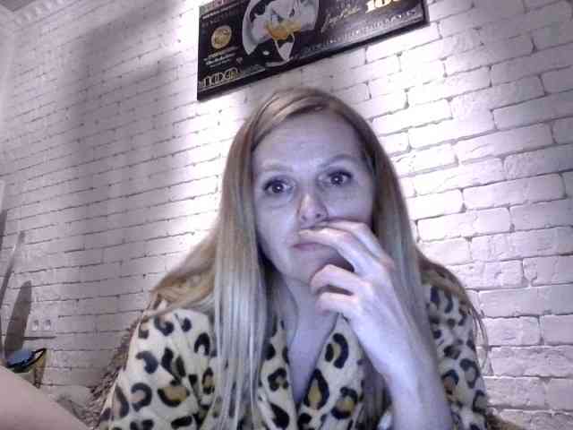 AngelAlone AngelAlone