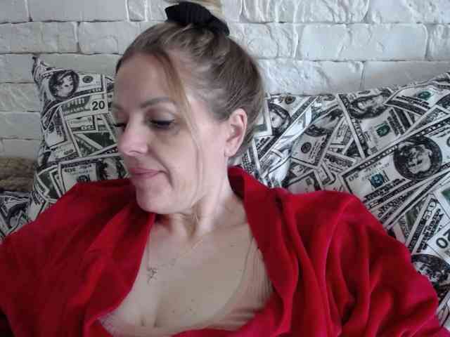 AngelAlone webcam