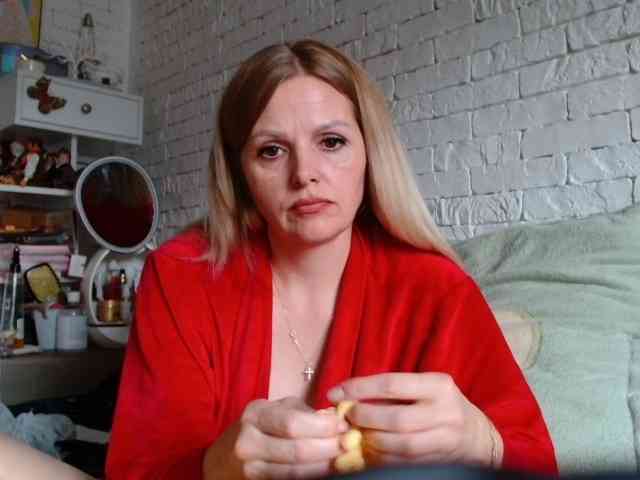 AngelAlone webcam