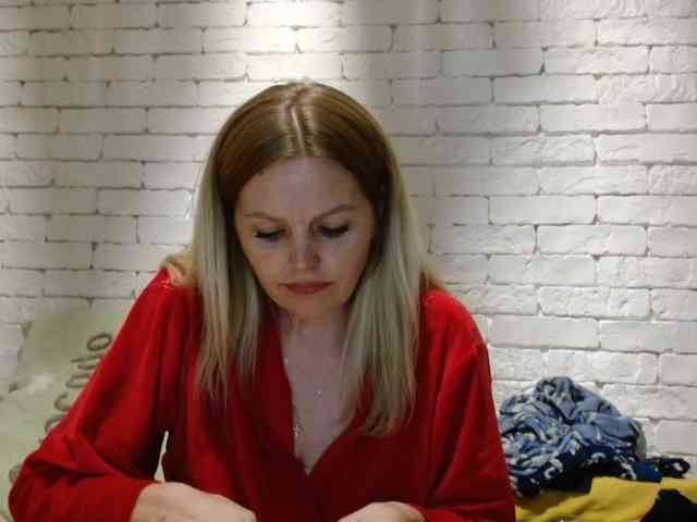 AngelAlone webcam