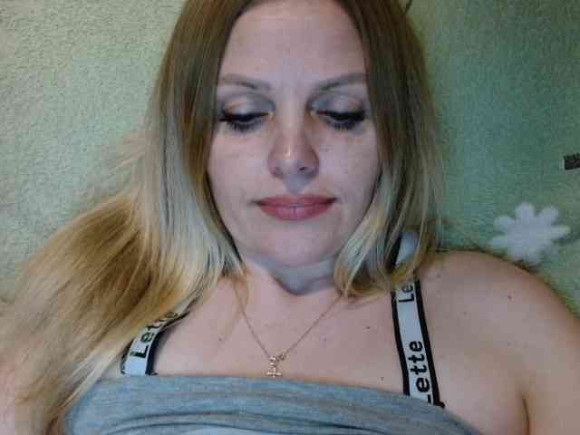 AngelAlone AngelAlone