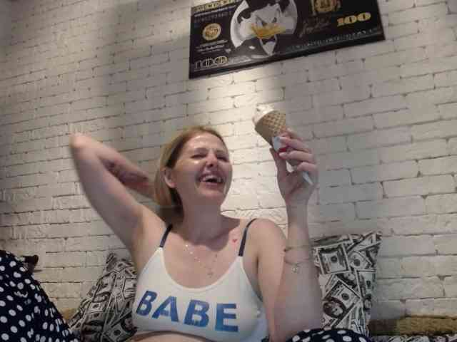 AngelAlone webcam