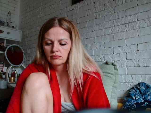 AngelAlone webcam