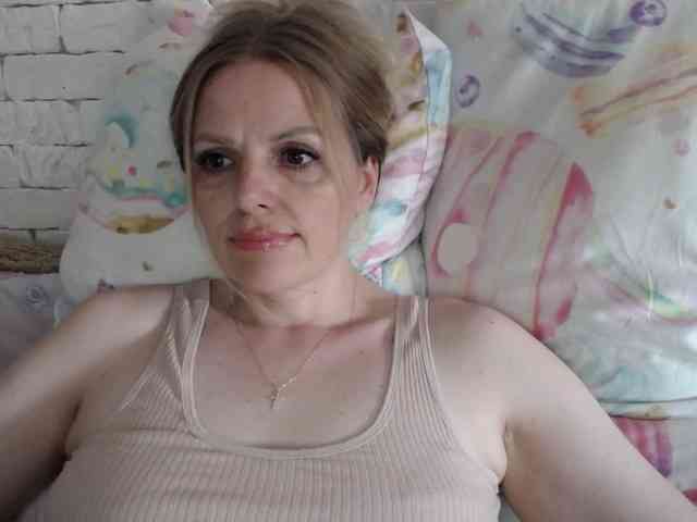 AngelAlone webcam