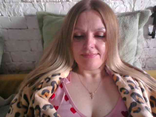 AngelAlone AngelAlone