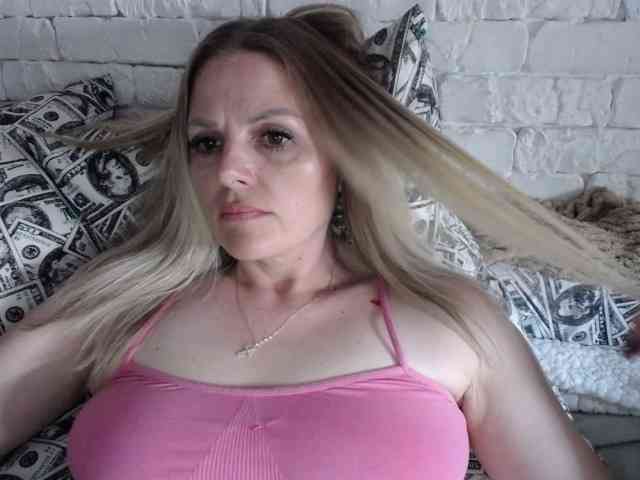 online live sex show AngelAlone