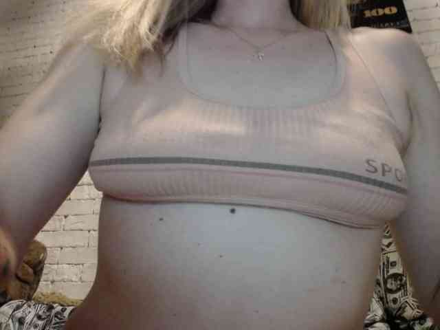 AngelAlone webcam