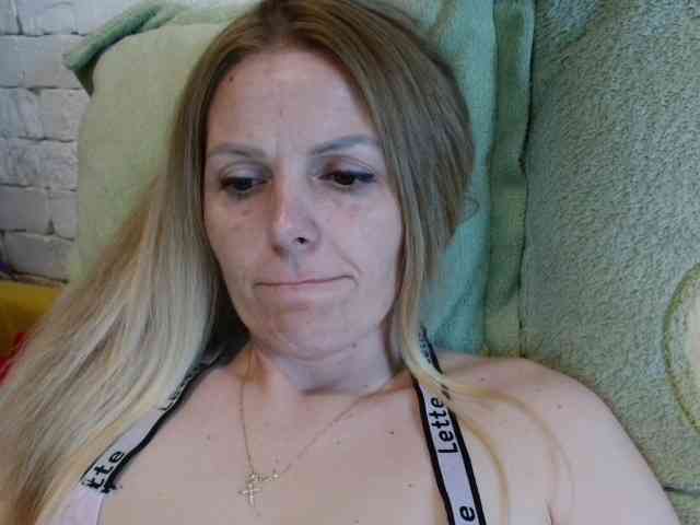 AngelAlone AngelAlone