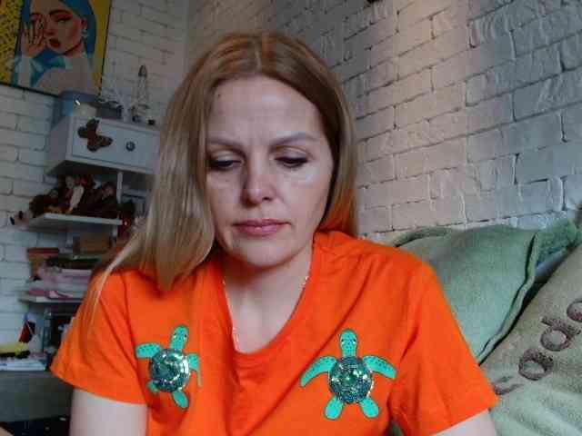 AngelAlone webcam