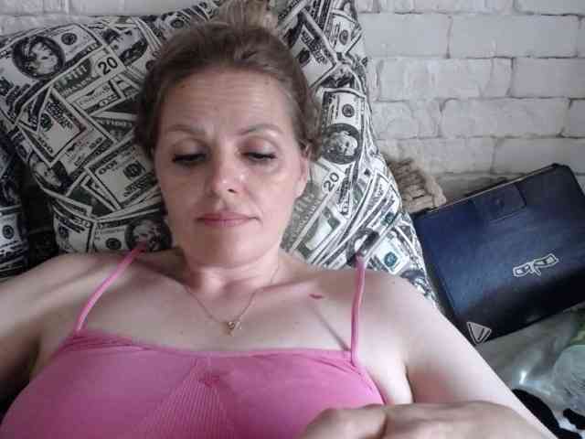 AngelAlone webcam