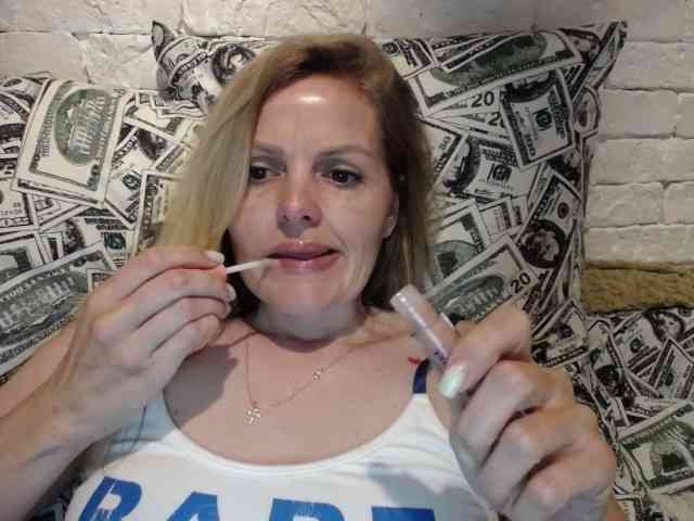 AngelAlone webcam