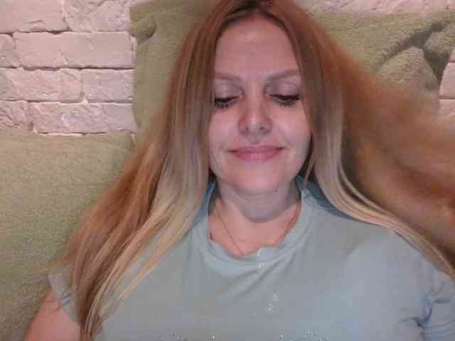 AngelAlone AngelAlone