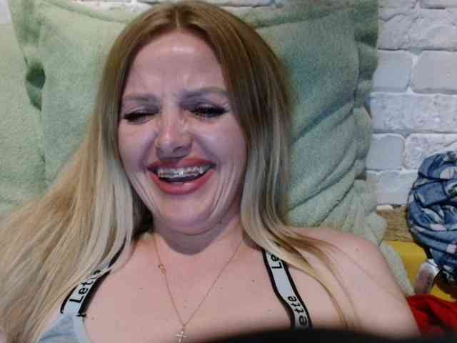 AngelAlone webcam