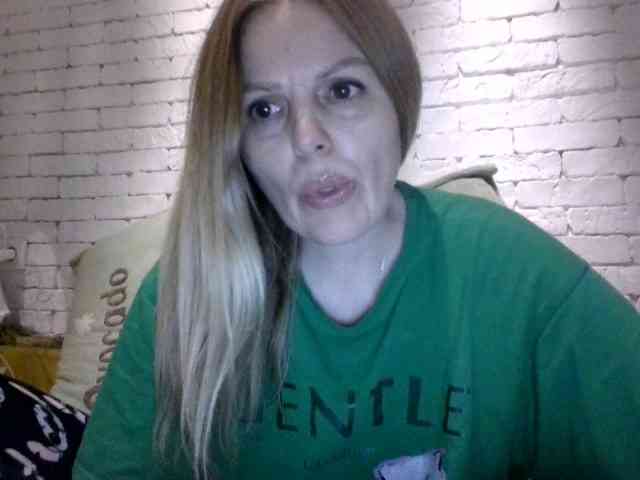 AngelAlone webcam