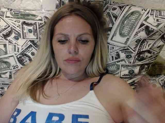 AngelAlone webcam