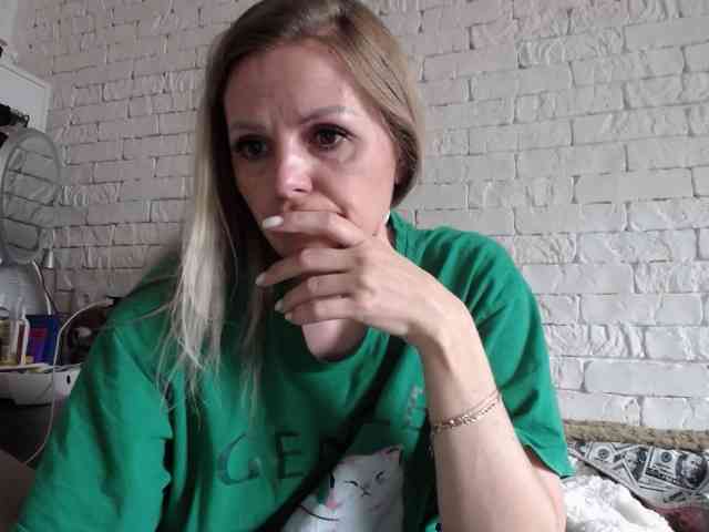 AngelAlone webcam