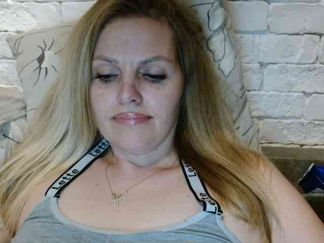 AngelAlone AngelAlone