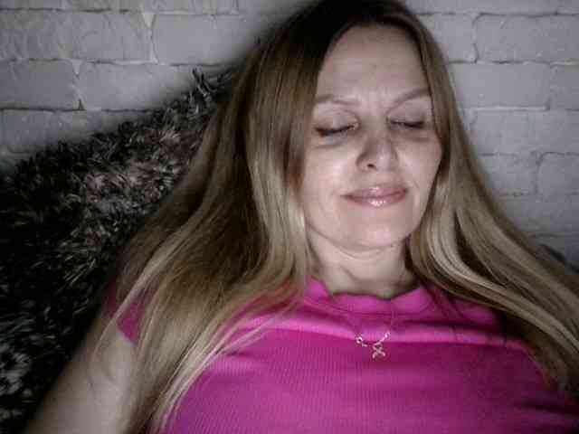 AngelAlone AngelAlone