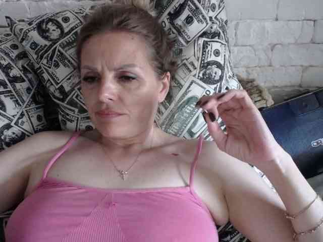AngelAlone webcam