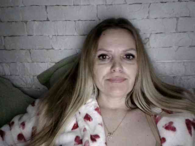 AngelAlone webcam
