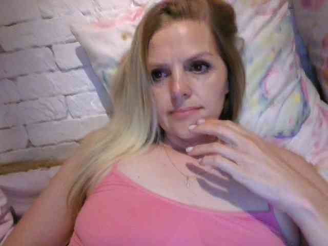 AngelAlone webcam